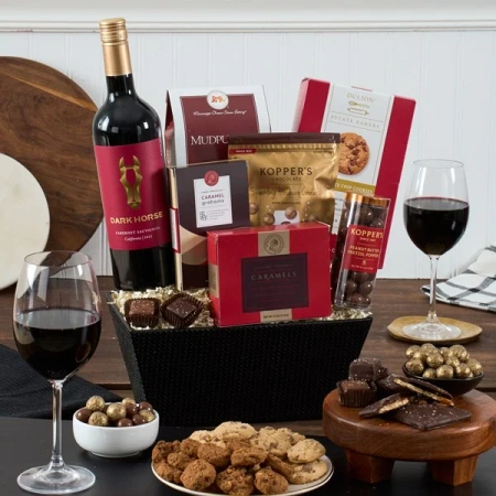 Red Wine & Dark Chocolate Gift Box