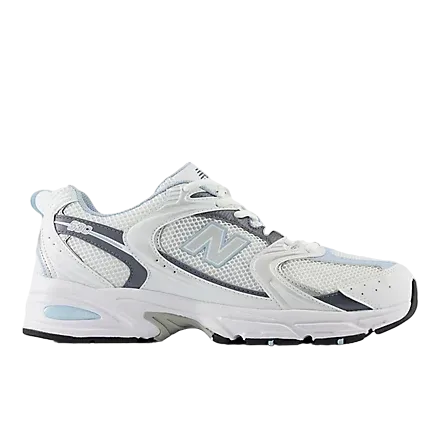 530 White with dark arctic grey and light chrome blue