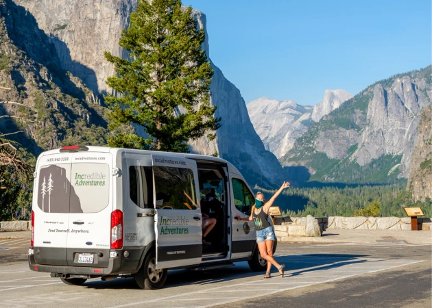 2-Day Yosemite Tour with Yosemite View Lodge Hotel Stay