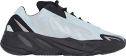 Yeezy Boost 700 MNVN