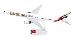 Boeing 777-300ER 2023 edition 1:200 scale aircraft model