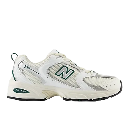 530 Sea salt with white and marsh green